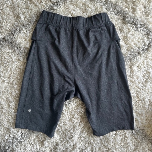 Lululemon Linerless Shorts  11” inseam Dark Grey - Picture 2 of 3